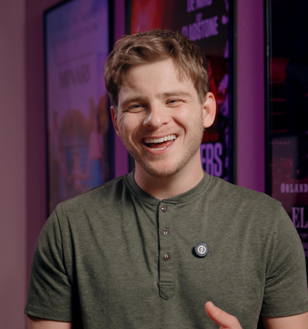 Johnathan Lipnicki Interview